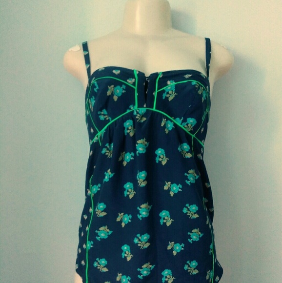 Rebecca Taylor Tops - Blue Floral Rebecca Taylor Cami Tank - Size 0